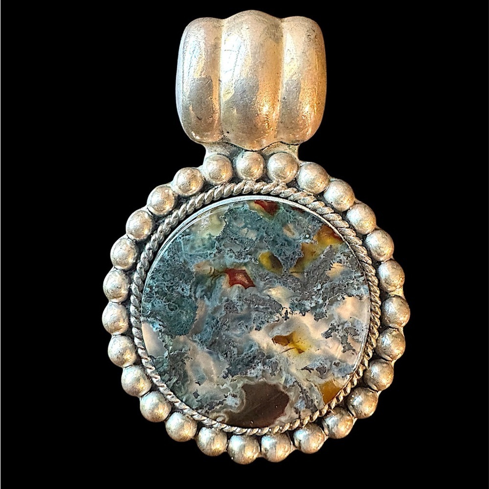 Vintage Taxco Mexican Sterling Silver Agate Necklace Pendant 26 Grams
